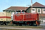 MaK 220028 - BE "D 12"
15.05.1975 - Nordhorn, Bahnhof
Ludger Kenning
