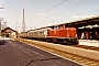 MaK 1000043 - DB "211 025-2"
23.04.1981 - Freiburg, Hauptbahnhof
Michael Vogel