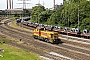 MaK 1000863 - TKSE "532"
17.08.2012 - Duisburg-Bruckhausen, Kaiser-Wilhelm-Staße
Joachim Lutz