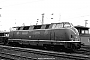 MaK 2000011 - DB "220 011-1"
18.06.1979 - Hamburg-Harburg, Bahnbetriebswerk
Ulrich Budde