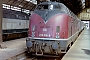 MaK 2000018 - DB "220 018-6"
30.07.1983 - Lübeck, Hauptbahnhof
Edgar Albers