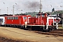 MaK 600476 - DB Cargo "365 240-1"
28.08.2000 - Saarbrücken, Hauptbahnhof
Stefan Klär