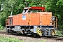 Vossloh 1001027 - RBH Logistics "830"
27.04.2007 - Ratingen-Tiefenbroich
Patrick Böttger